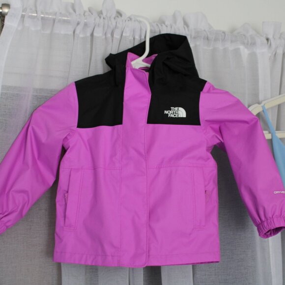 The North Face DryVent Infant Baby Girl Lined Windbreaker Jacket Fleece Size 2T - Picture 4 of 15